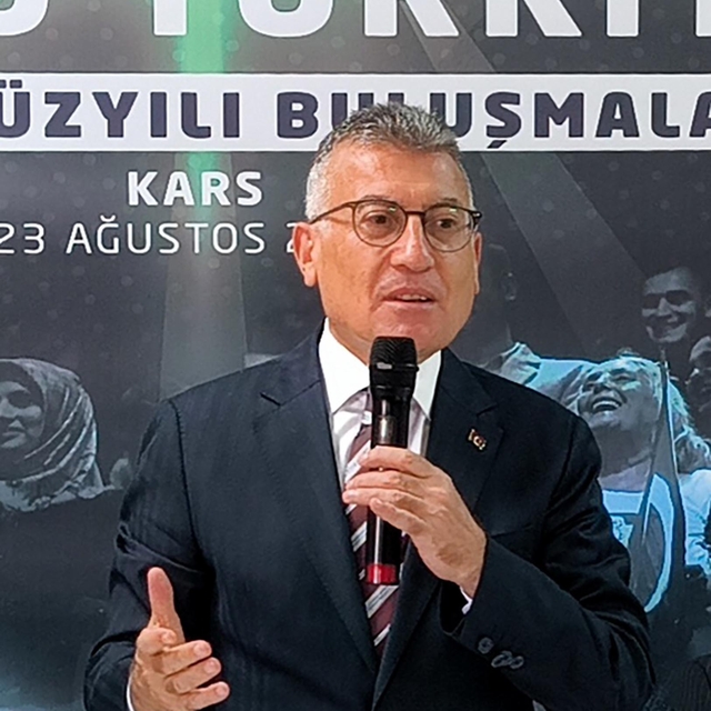 AK Parti'li Güler: Bu kadar ayıplı işleri yanında, 'Alnımız ak, bir leke bi...