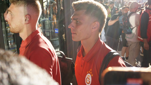 Galatasaray kafilesi Kayseri'ye geldi