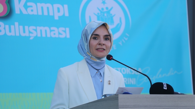 Bakan Göktaş: Güçlü aileler güçlü Türkiye'nin de teminatıdır