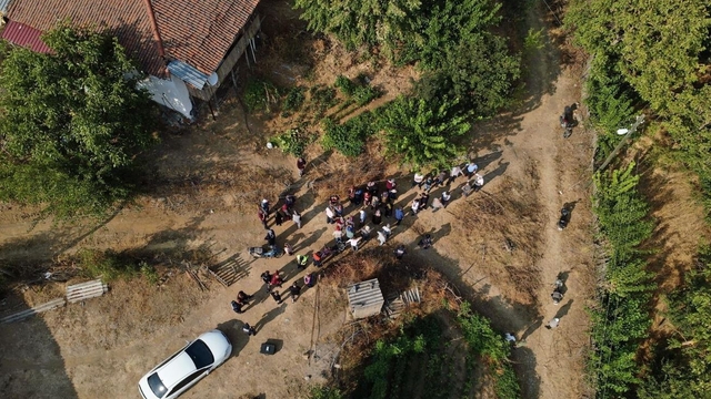 Çanakkale'de kaybolan çocuk jandarma tarafından bulundu