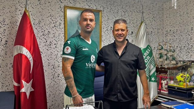 Kırklarelispor, kaleci Demir ile sözleşme imzaladı