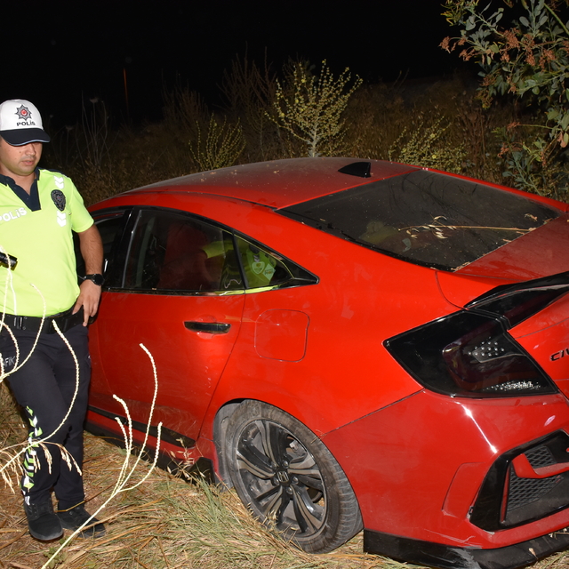 Germencik'te iki otomobilin çarpıştığı kazada 2 kişi yaralandı