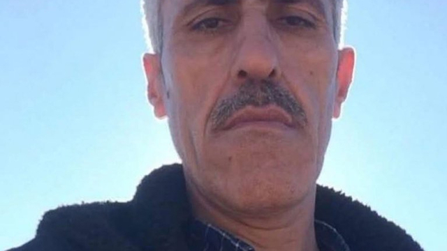 Uyardığı kişiler tarafından bıçaklanan park görevlisi ağır yaralandı