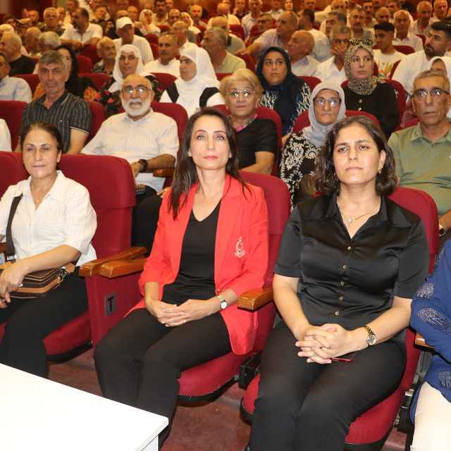 DEM Parti Eş Genel Başkanı Hatimoğulları, Adana'da "Barış ve Demokratik Top...