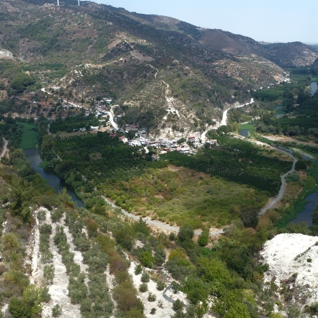 Hatay'ın saklı cenneti Aknehir dronla görüntülendi
