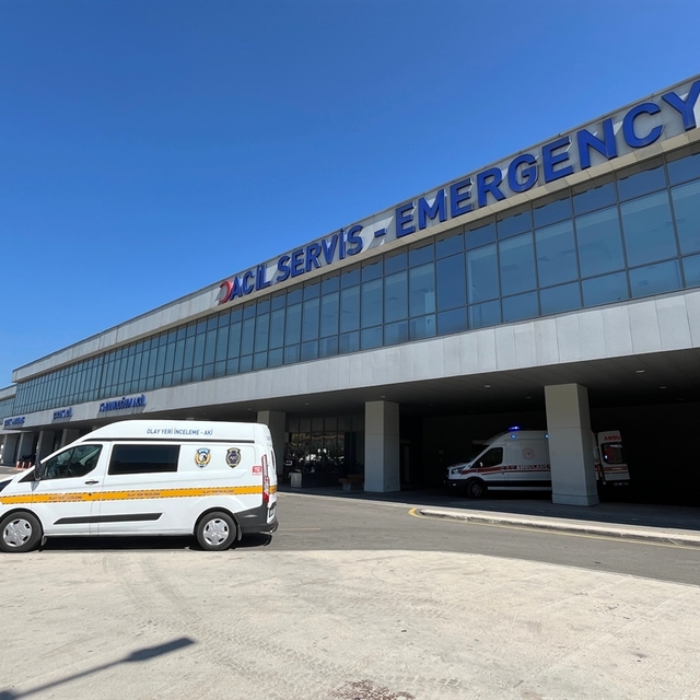 Göğsünden bıçaklandı, hastanede öldü