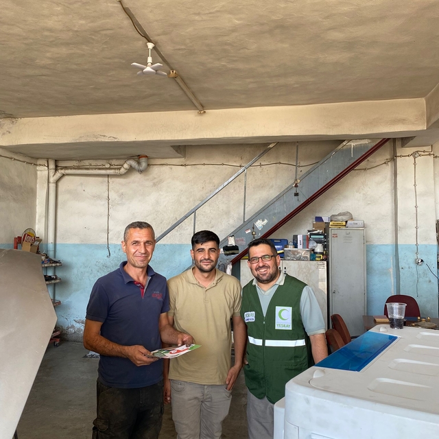 Yeşilay Şırnak Şube Başkanı Mahsum Çağın'dan sanayi esnafına ziyaret