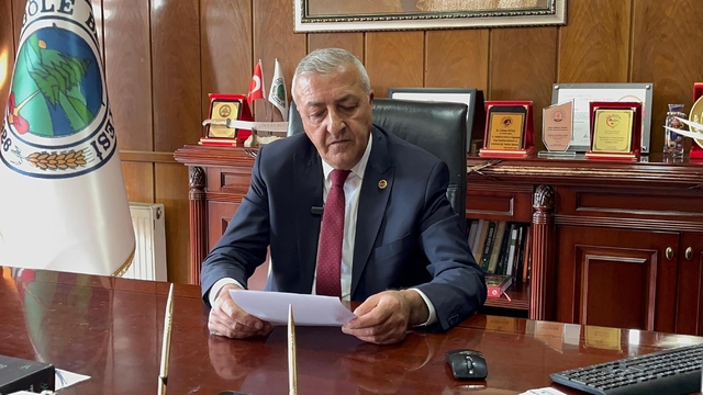 Göle Belediye Başkanı Budak CHP'den istifa etti