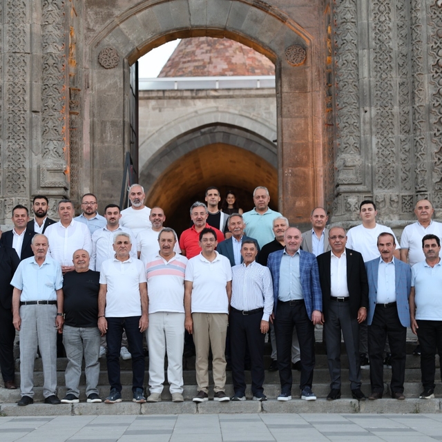 Mezopotamya Ürün Piyasası Aracı Kurumu üyeleri Erzurum'da buluştu