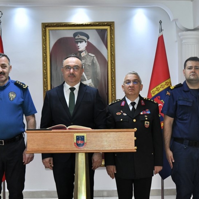 Vali Soytürk'ten İl Jandarma Komutanı Güngör'e ziyaret