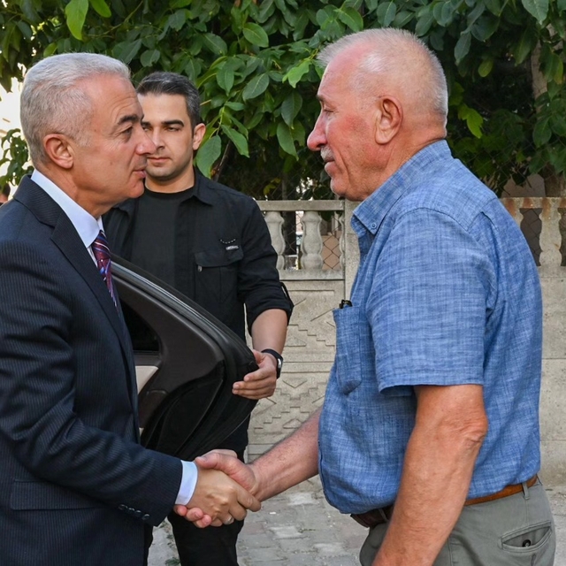 Kırklareli Valisi Turan, Vize'de taziye ziyaretlerinde bulundu