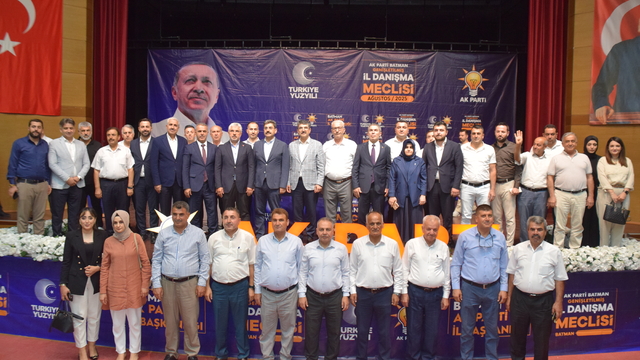 Batman'da "AK Parti Genişletilmiş İl Danışma Meclisi Toplantısı" yapıldI