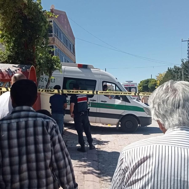 Dünürünü pompalı tüfekle öldürdü