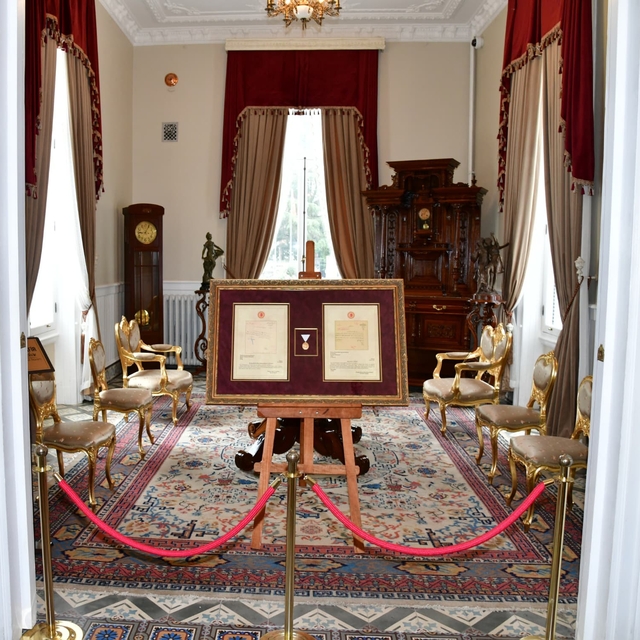 İstiklal Madalyası, Atatürk Köşkü'nde ziyarete açıldı