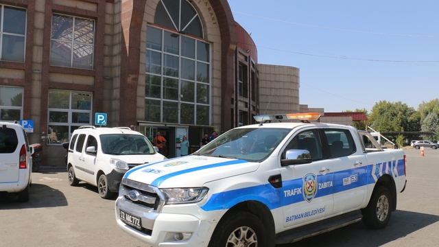 Batman'da otogar ve marketlerde zabıta denetimi