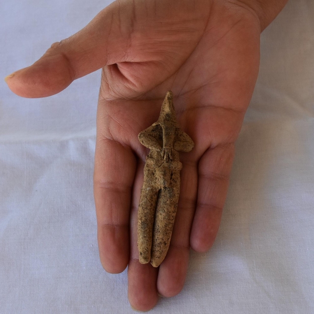 Ulucak Höyüğü'nde 8 bin yıllık Göbeklitepe üslubunda heykelcik