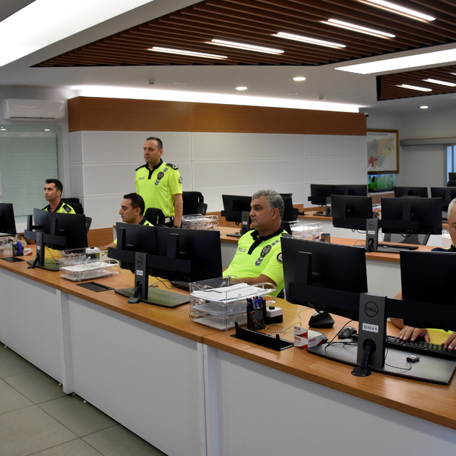 Kırıkkale'de KGYS kameraları aracılığıyla motosiklet sürücüleri denetlendi