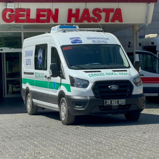 Giresun'da düğünün ardından rastgele ateş açılması sonucu yaralanan damat ö...