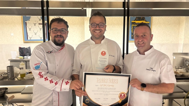 Edirne Gastronomi Akademisi'nde el yapımı makarna atölyesi