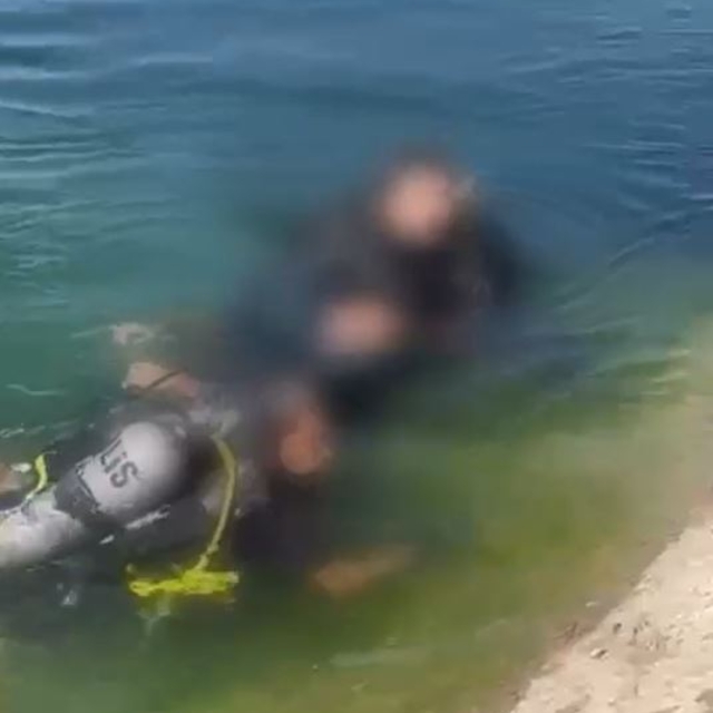 Sulama kanalına düşürdüğü cep telefonunu almak isterken boğuldu