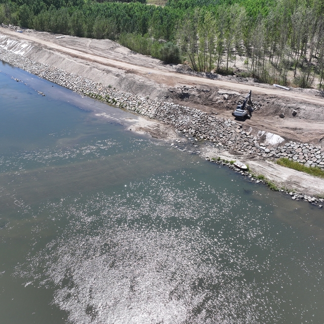 Meriç Nehri kıyısındaki setler güçlendiriliyor
