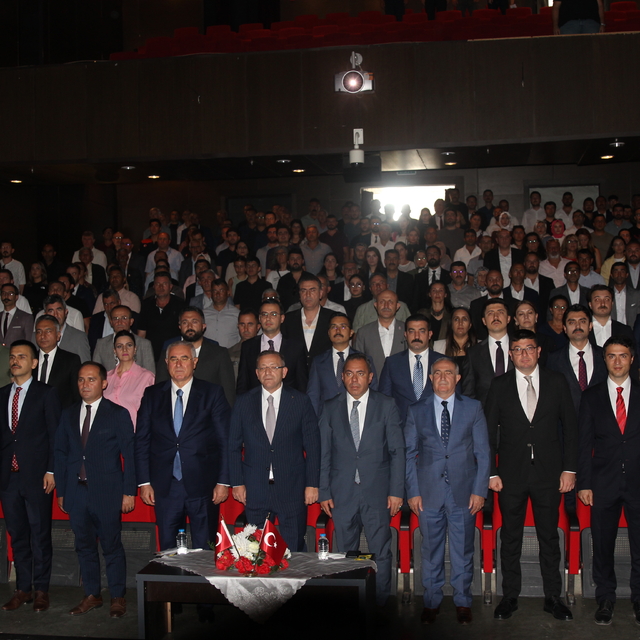 Kamu Başdenetçisi Akarca, "Ombudsman Karslılarla Buluşuyor" programında kon...