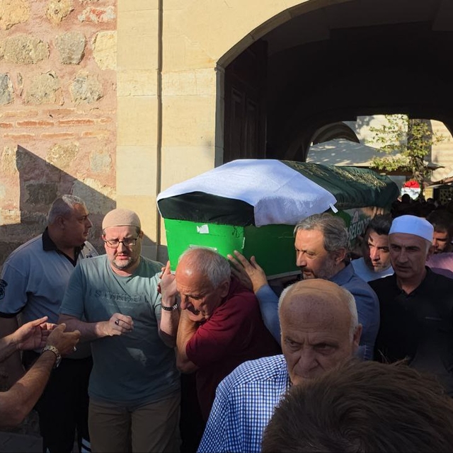 Eski milletvekili Cemalettin Kaflı, son yolculuğuna uğurlandı