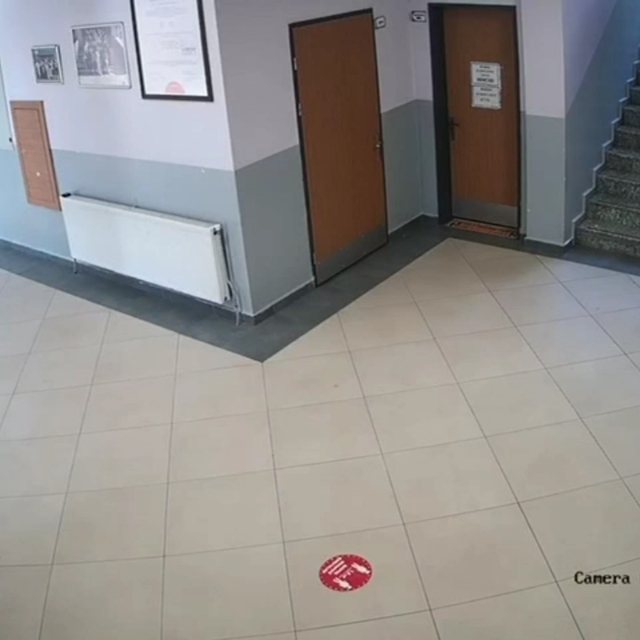 Sahte evrak veren veli, ret cevabı alınca okul idarecilerine bıçakla saldır...