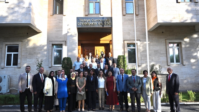 Diyarbakır'da "Güneydoğu Anadolu Bölgesi Kadın Hizmetleri Bölgesel İstişare Toplantısı" düzenlendi