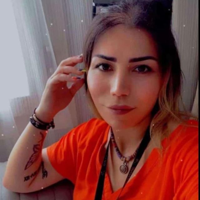 Güzellik uzmanı Çiğdem, mide fıtığı ameliyatından 9 gün sonra öldü; aileden...