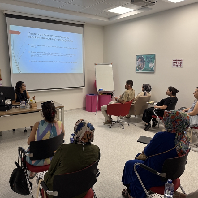 Tekirdağ'da anne adayları doğuma Gebe Okulu'nda hazırlanıyor