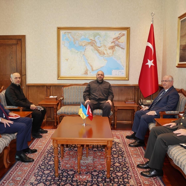 Bakan Güler, Ukrayna Milli Güvenlik ve Savunma Konseyi Sekreteri Umerov'u a...