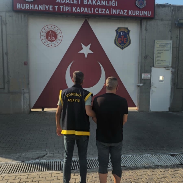 Firari hükümlü Edremit'te yakalandı