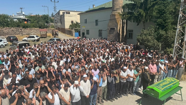 Çalıştığı inşaatta asansör boşluğuna düşen üniversiteli Celal öldü (2)