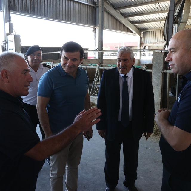 Kırklareli Vali Yardımcısı Tanrıseven, büyükbaş çiftliğini ziyaret etti