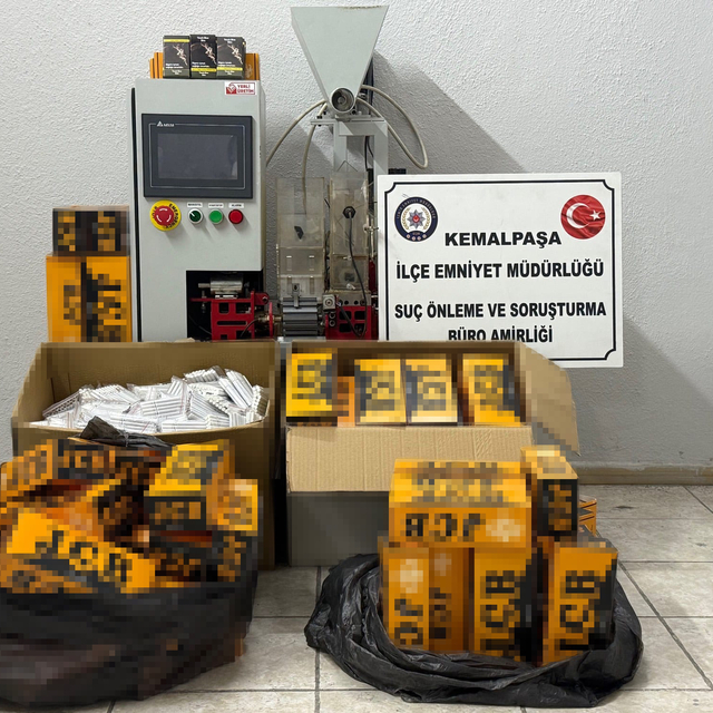 Kemalpaşa'da kaçakçılık operasyonunda 4 şüpheli yakalandı