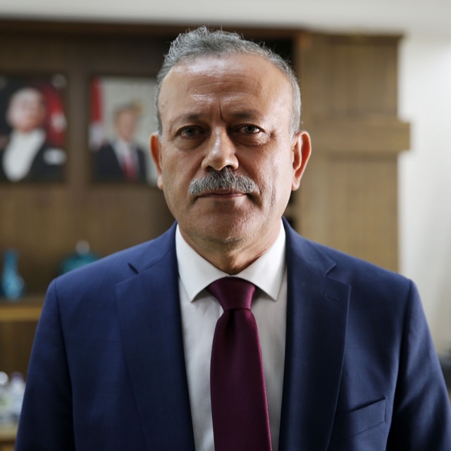 Bitlis'te tıp fakültesi kurulması kararı sevinçle karşılandı