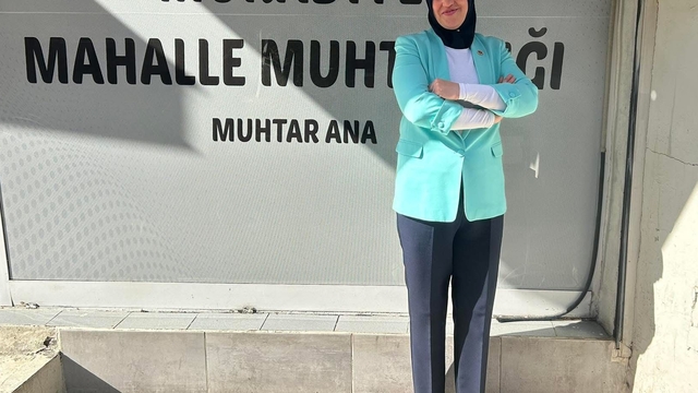 Diyarbakır'da kadın muhtar 53 yaşında üniversiteli oldu