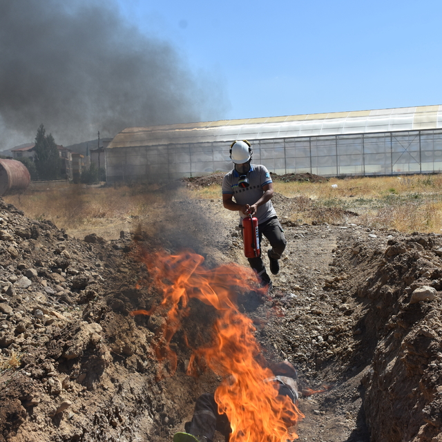 Gümüşhane'de iş kazalarında yangın söndürme tatbikatı yapıldı