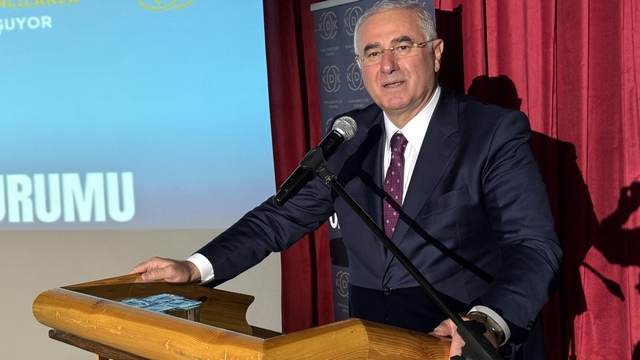 Kamu Başdenetçisi Akarca, "Ombudsman Ardahanlılarla Buluşuyor" programında konuştu:
 ​​​​​​