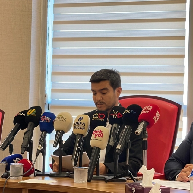 Yapı Denetim Kuruluşları Birliği'nden kendini ihbar edip, yapımı devam eden...