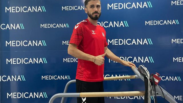 Sivasspor'un yeni transferi Valon Ethemi sağlık kontrolünden geçti