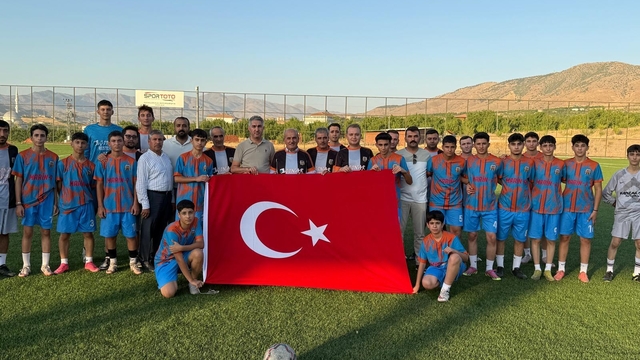 Kale'de 30 Ağustos Zafer Bayramı futbol müsabakası düzenlendi