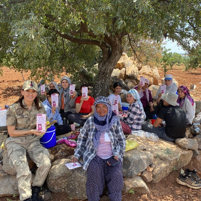 Gaziantep'te jandarma KADES'i tanıttı