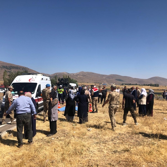 Bingöl'de otomobilin çarptığı yaya öldü