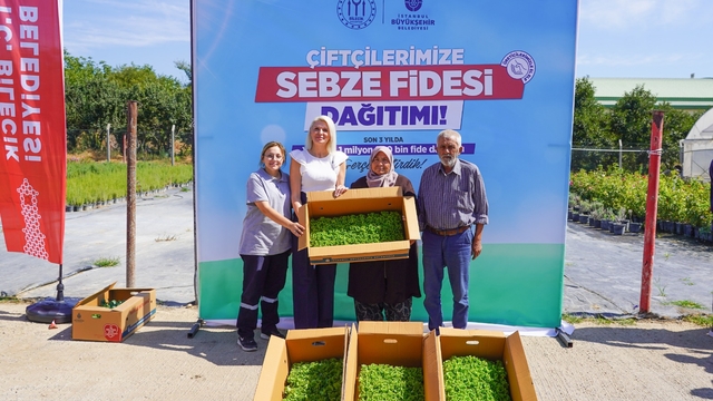 Bilecik Belediyesi çiftçilere fide dağıttı