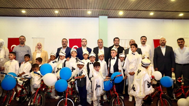 Şanlıurfa'da toplu sünnet şöleni düzenlendi