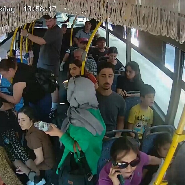 Otobüs şoförü, rahatsızlanan yolcuyu hastaneye yetiştirdi