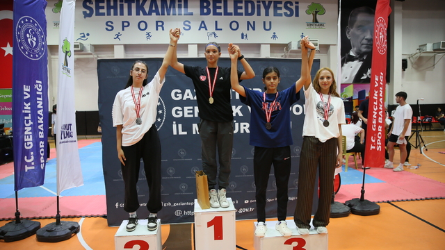 Gaziantep'te "İller Arası Ümitler Tekvando Şampiyonası" sona erdi
