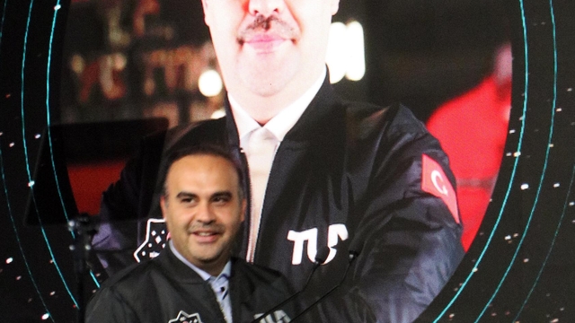 Bakan Kacır: Kendi geliştirdiğimiz uzay aracımızla Ay'a erişeceğiz